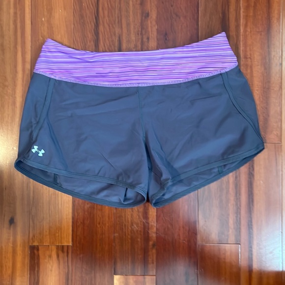 Under Armour shorts - Picture 1 of 3